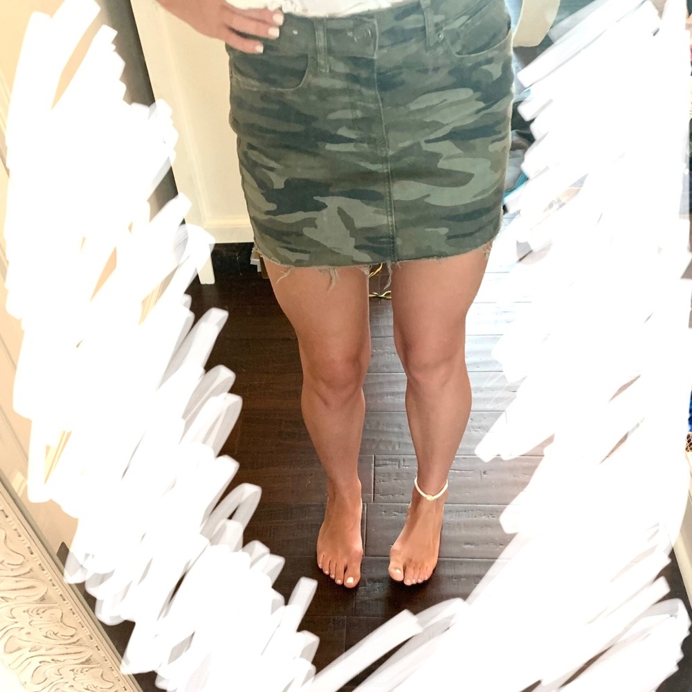CAMO Jean mini skirt!